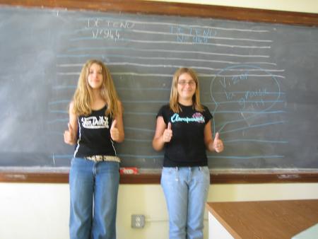 2 blonde...
