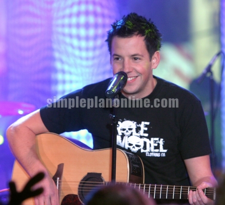 SIMPLE PLAN!!!!!!!!!!!!!! FOCUSSS CHERIE JTM!!!