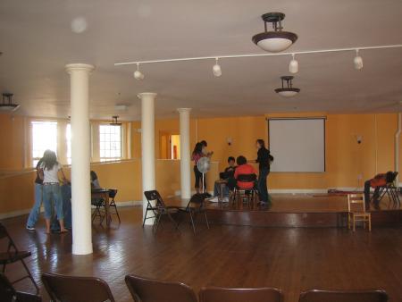 not salle de thétre tro bien!!!!!!!!!!!!!!!!!!!!!!!!!!!!!